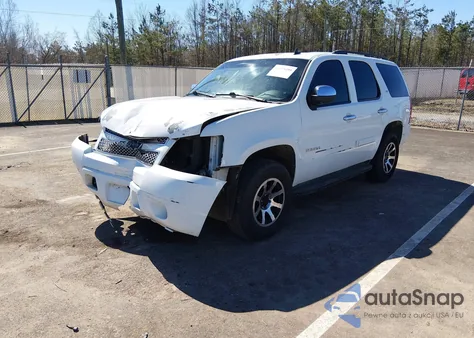 2008 Chevrolet Tahoe Ltz z USA, uszkodzony, nr VIN 1GNFC13038J177108